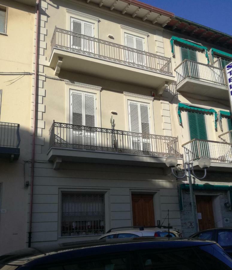 La Casa Di Anna Apartamento Viareggio Exterior foto